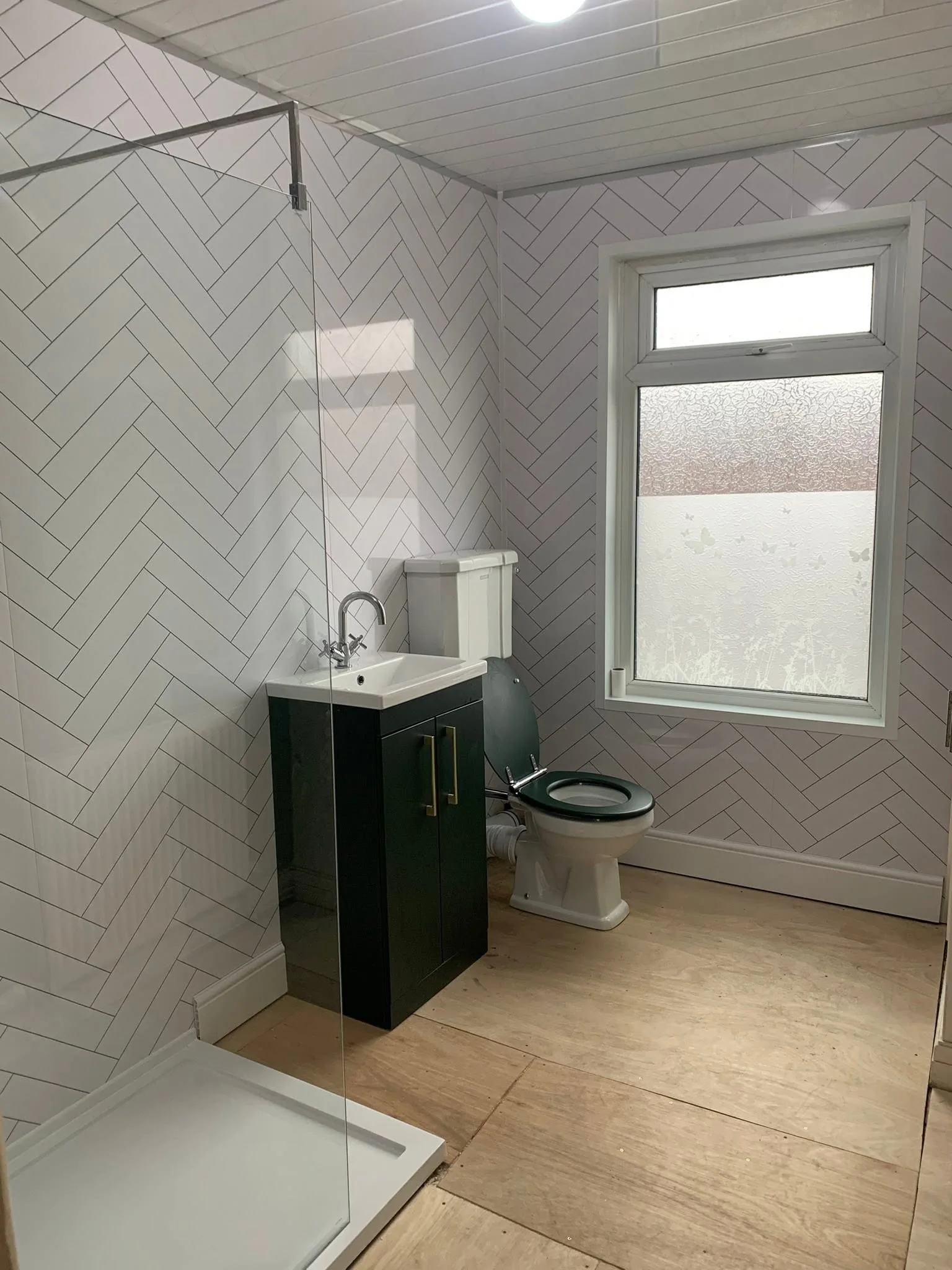 Bespoke bathroom joinery